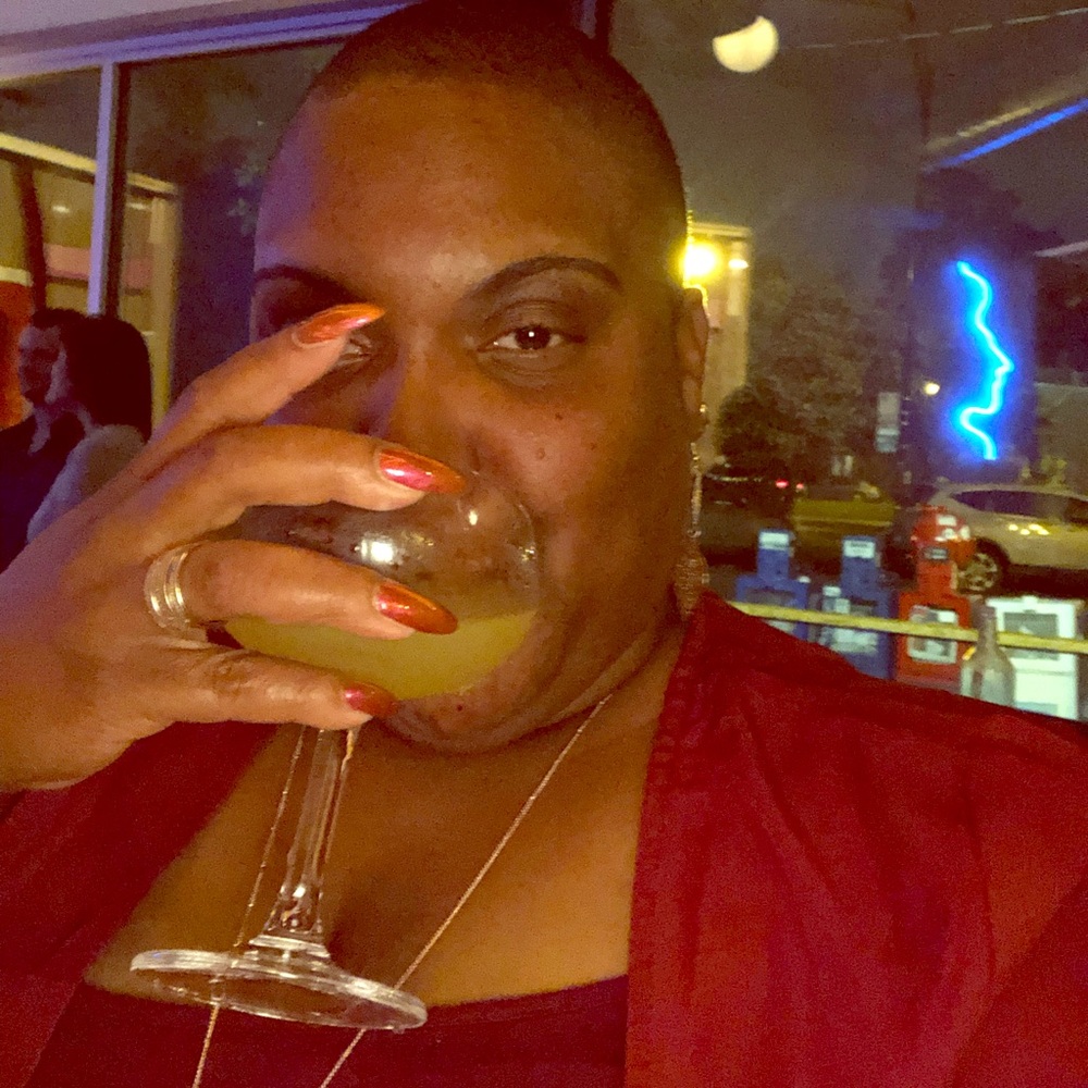 Meet your Posher, Yolanda